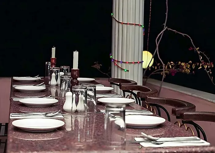 Chef House 2*